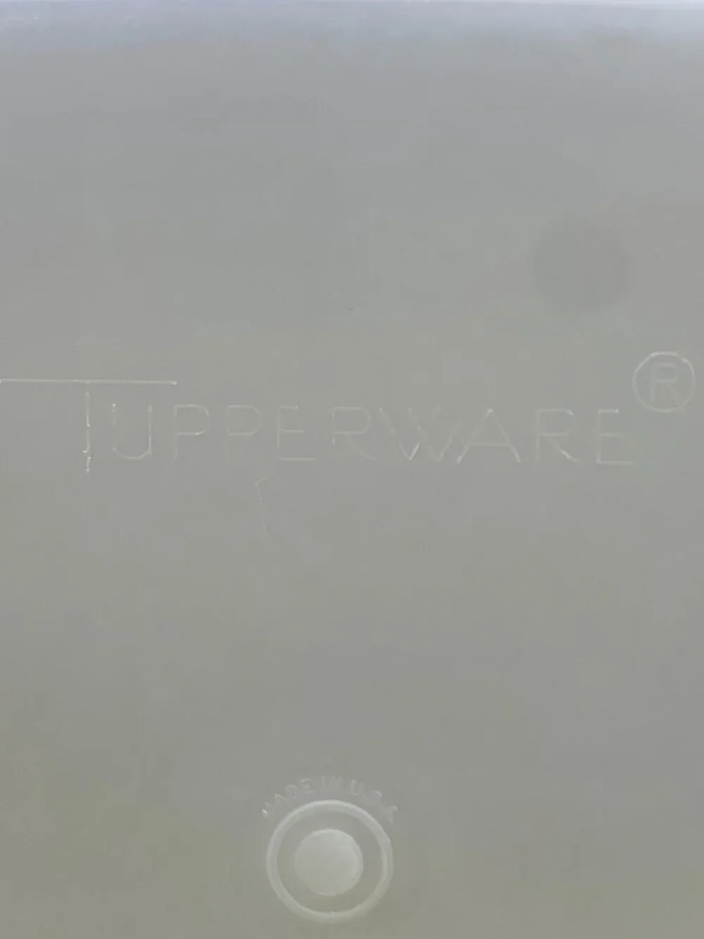 Vintage Tupperware Millionaire Line Lid Tupper Seal condition #254 W/ Lid